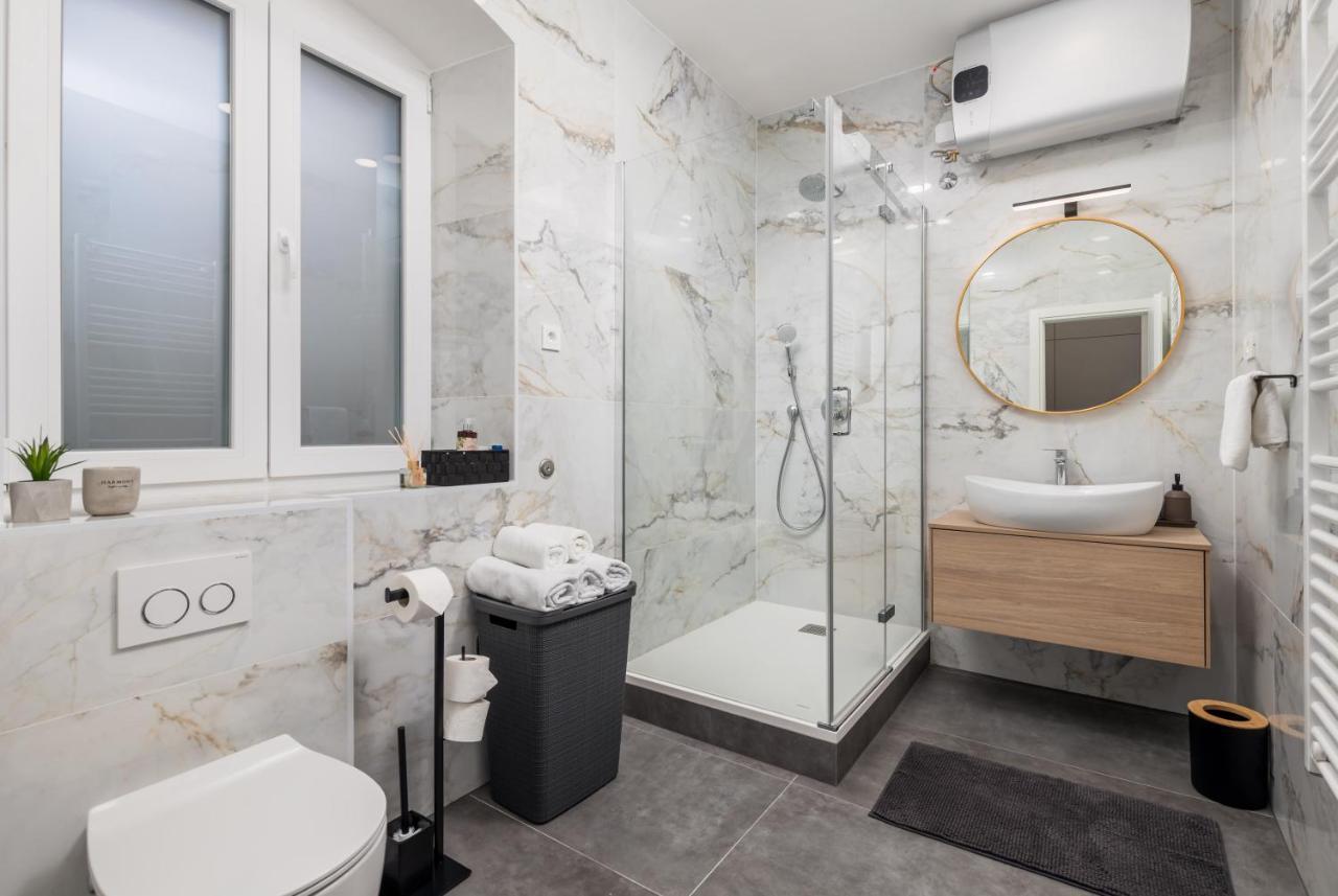 Area2 Center Luxury Apartment Rijeka Luaran gambar